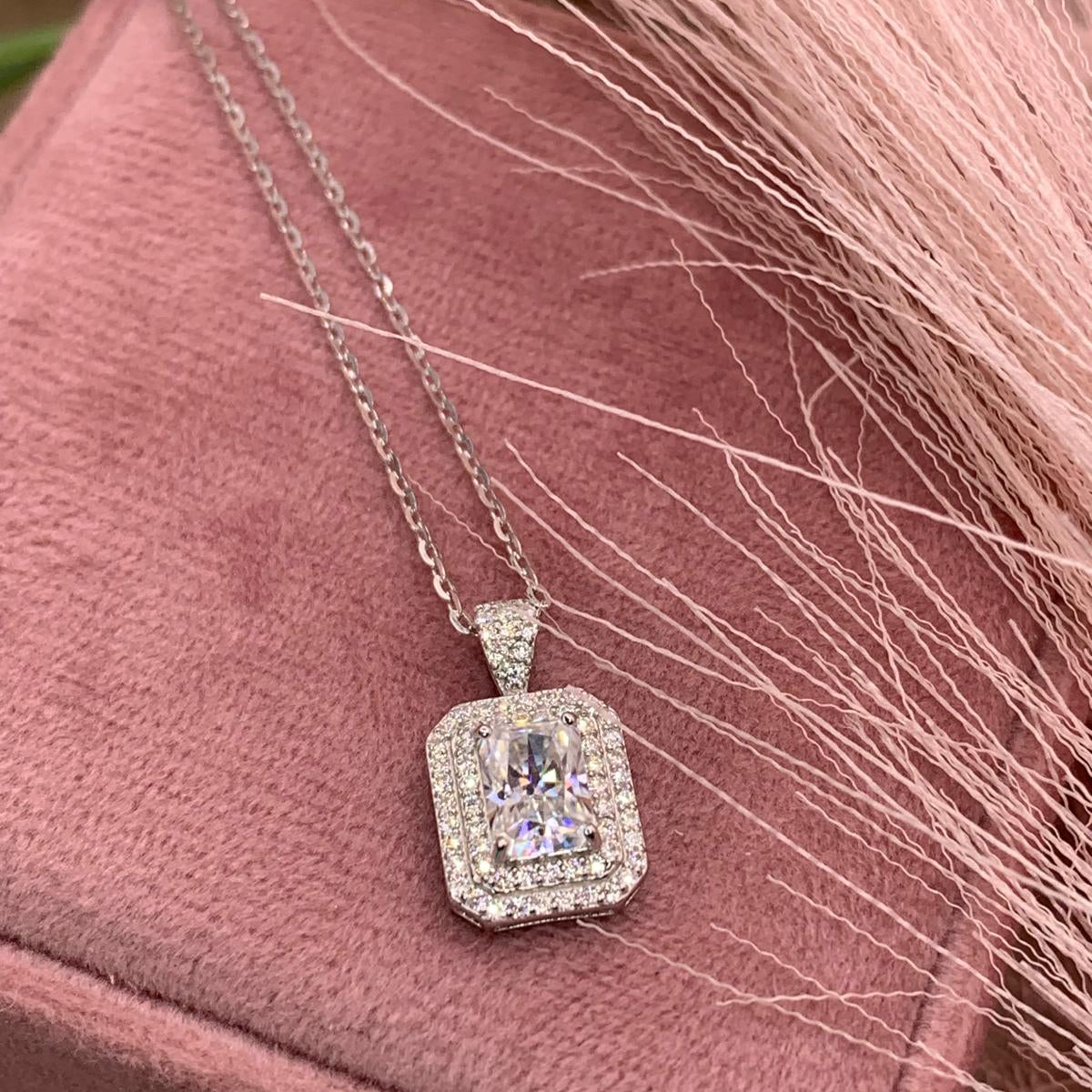 Collana m romantic