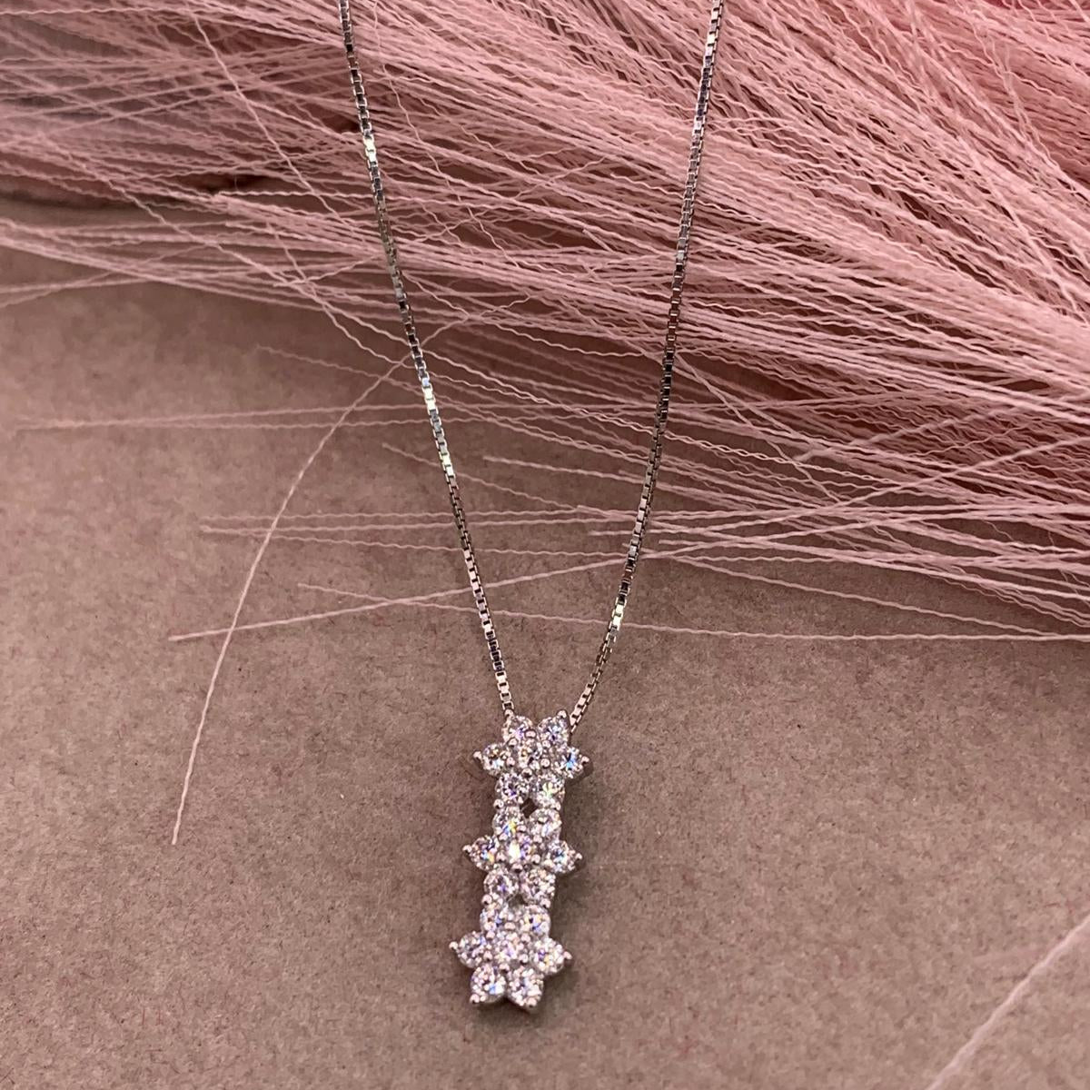 Collana m tris flower