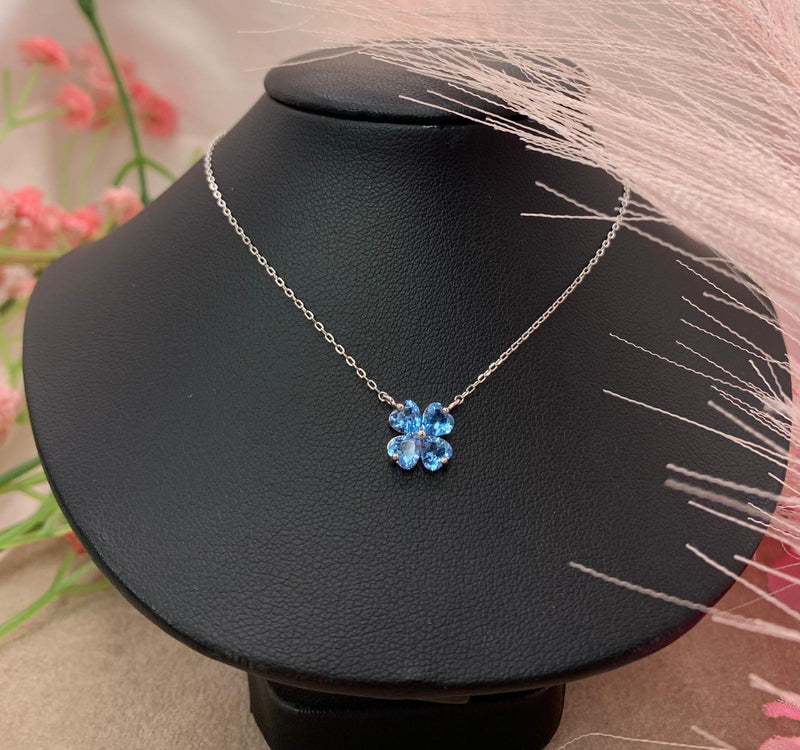 Collana Flora
