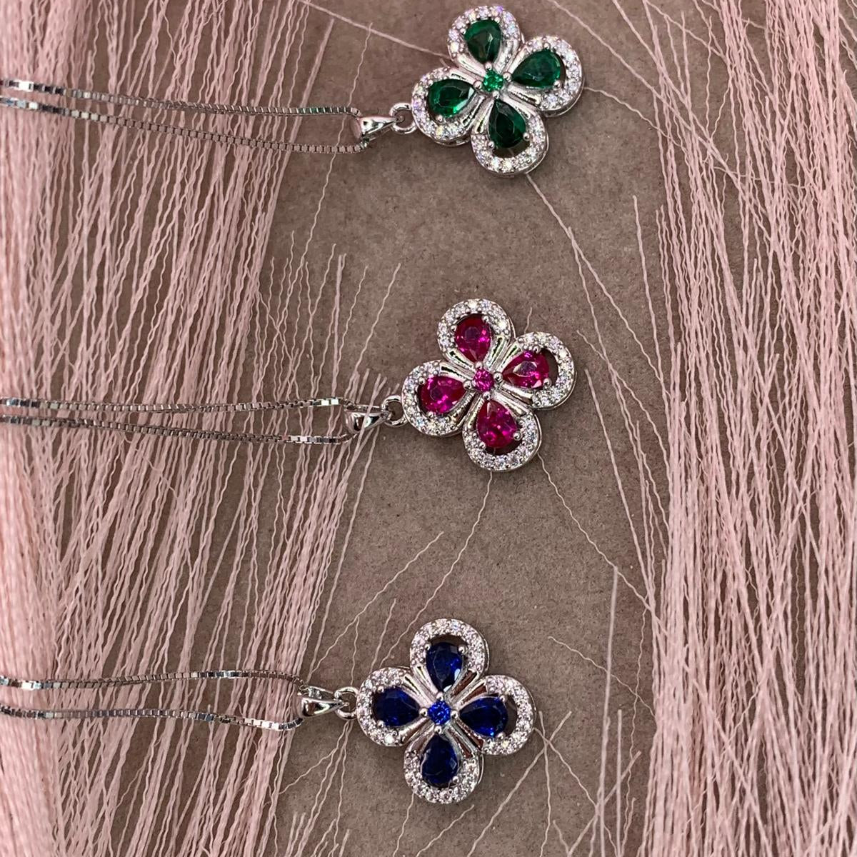 Collana quadrifoglio color