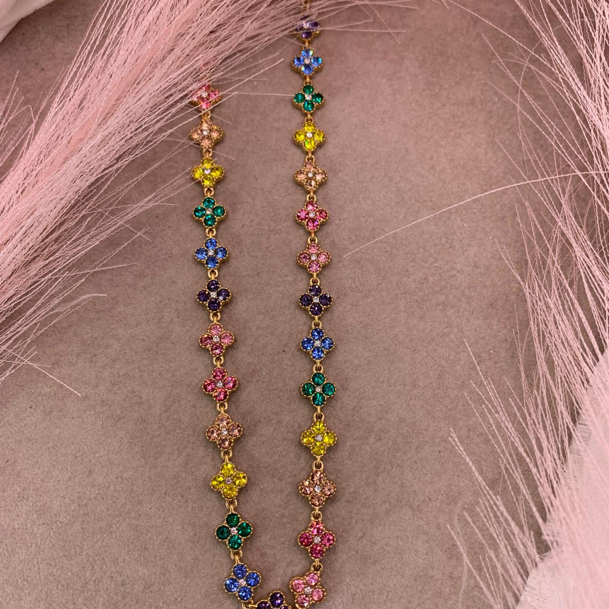 Collana quadricolors