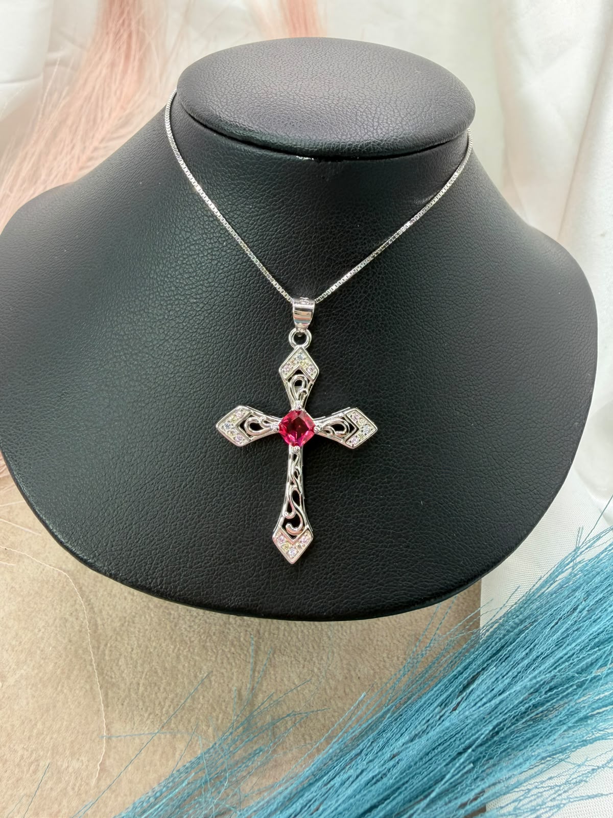 Collana croce red