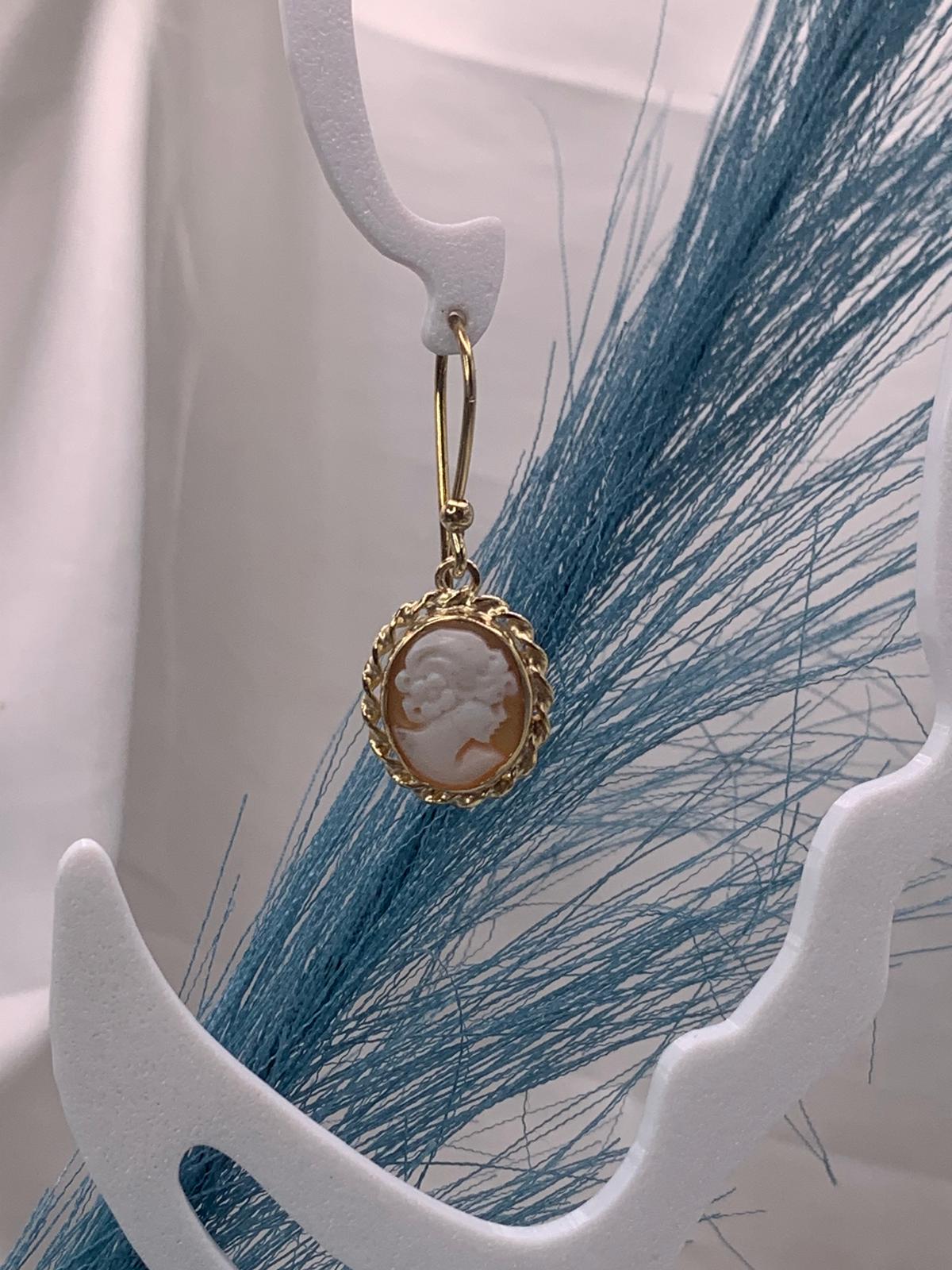 Orecchini cameo
