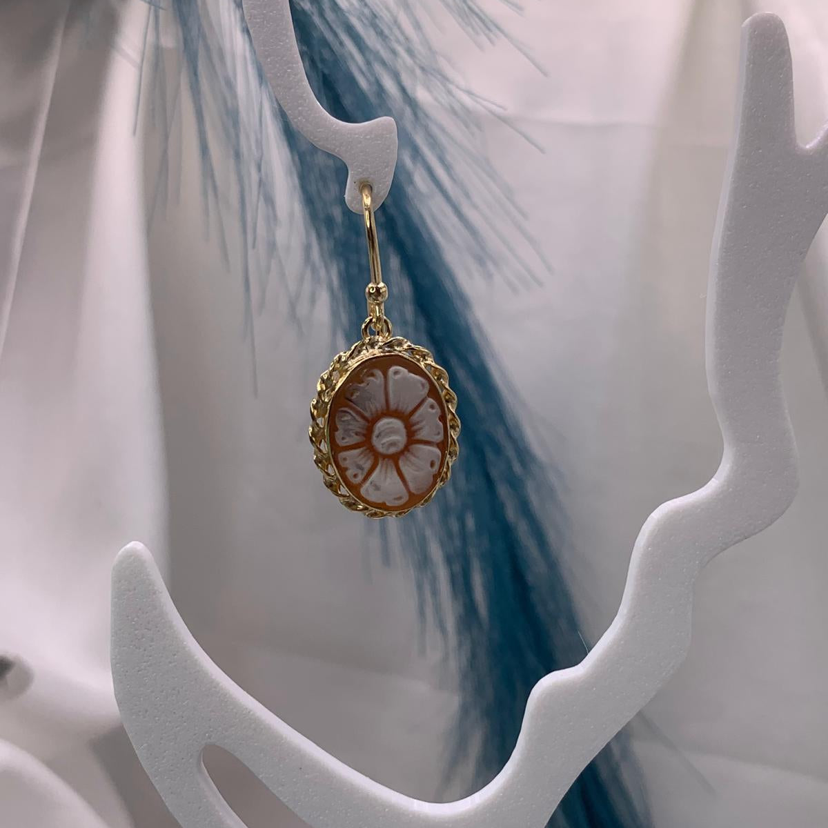 Orecchini fiore cameo