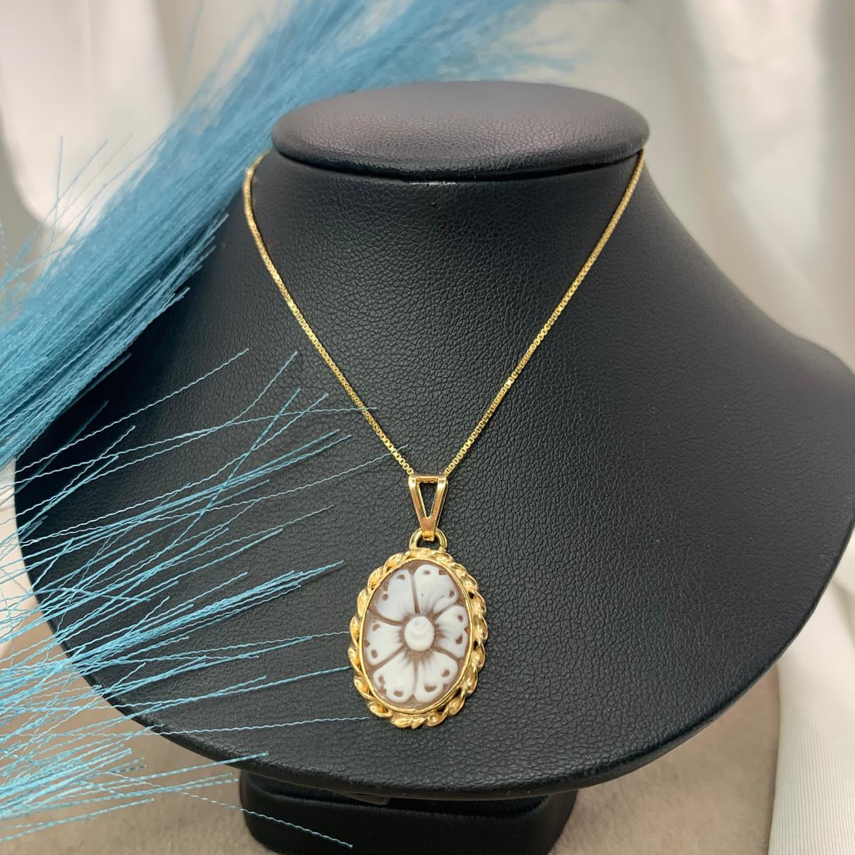 Collana cameo fiore
