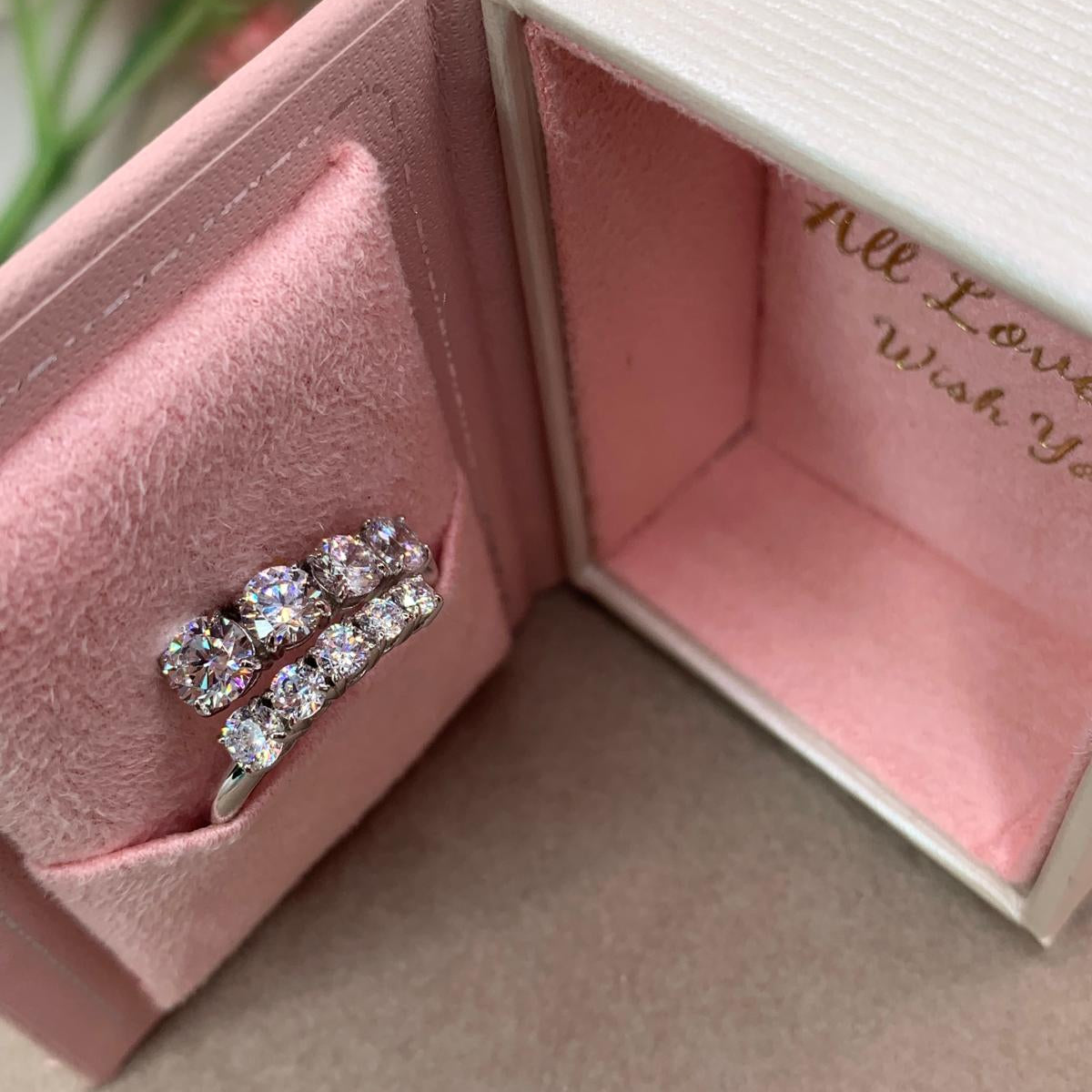 Anello lines