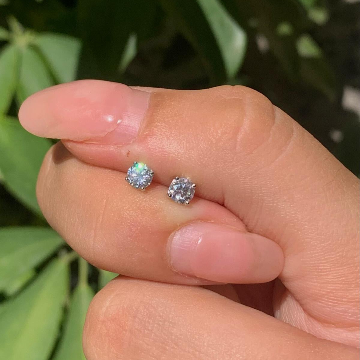 Orecchini m puntoluce 3mm