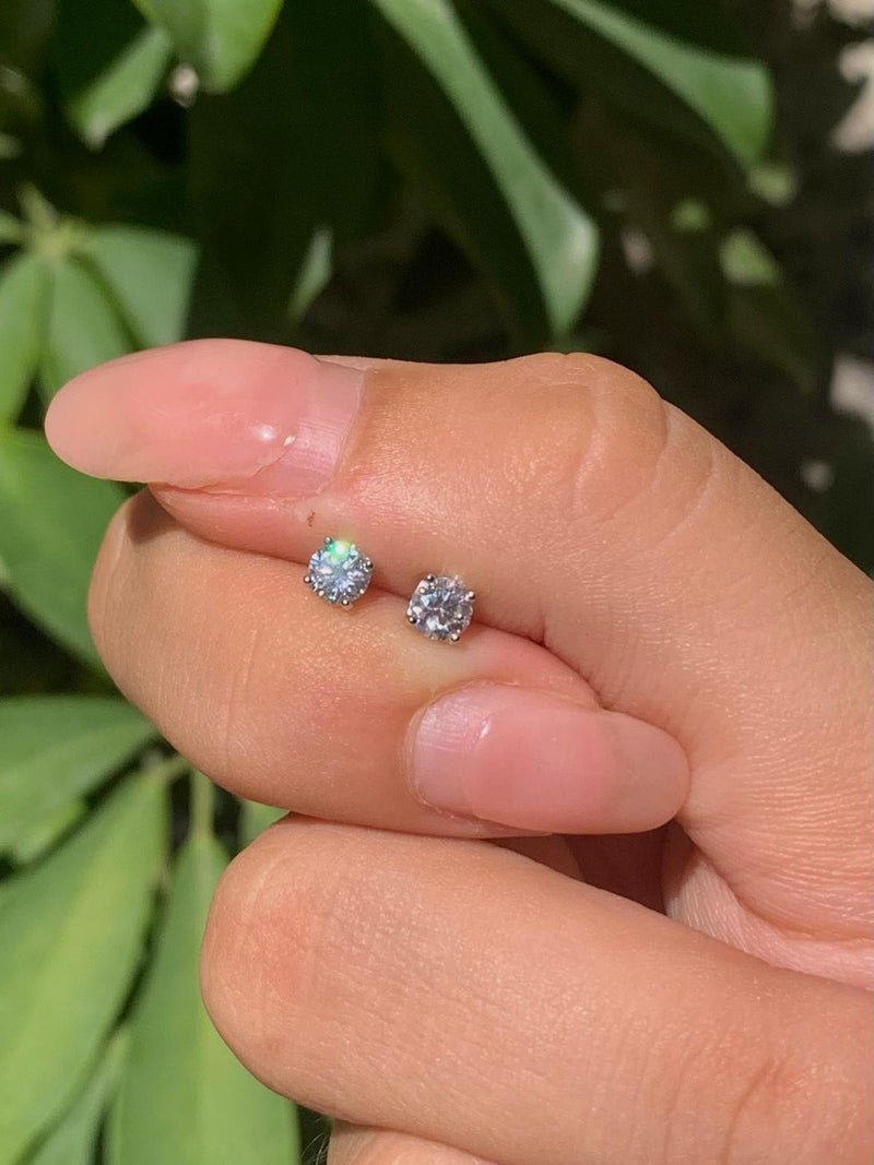 Orecchini m puntoluce 3mm