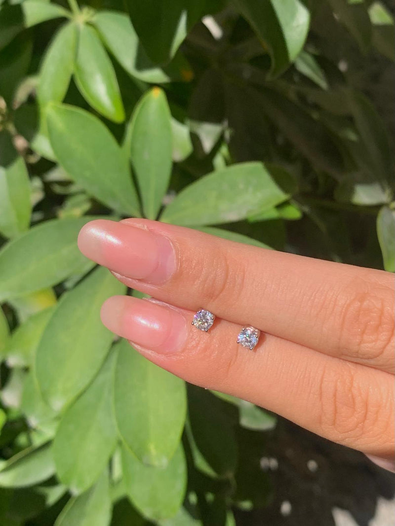 Orecchini m puntoluce 3mm