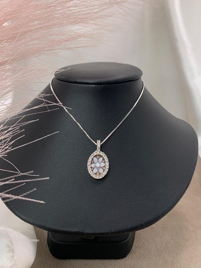 Collana cameo