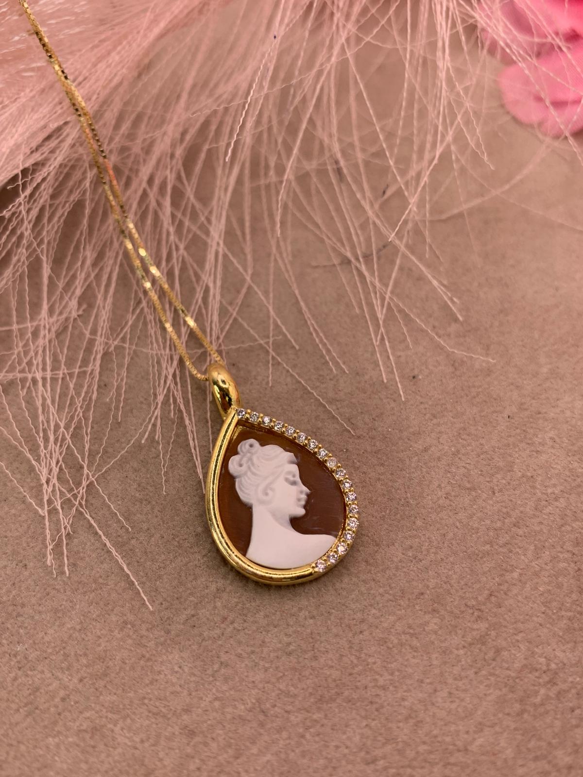 Collana cameo goccia