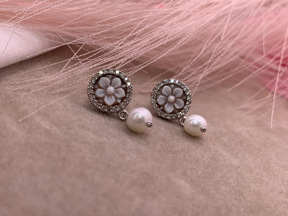 Orecchini cameo pendenti