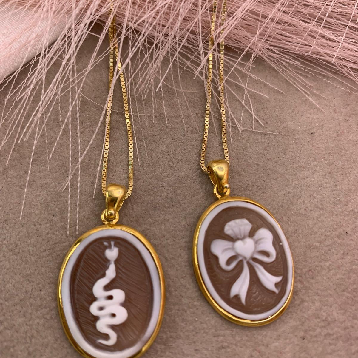 Collana cameo simbolo
