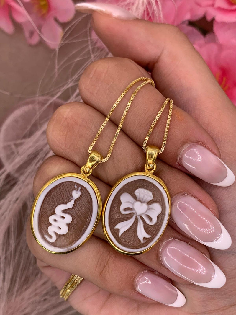 Collana cameo simbolo