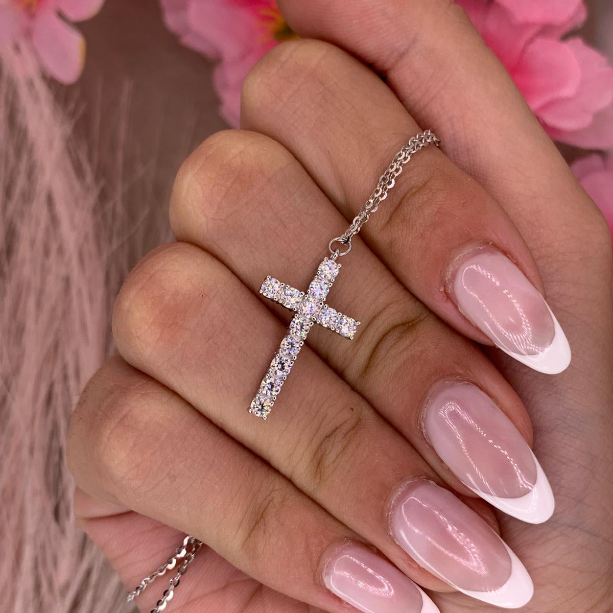 Collana m croce strass