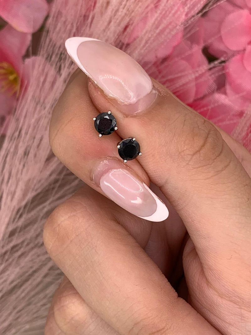 Orecchini m Black 5 mm