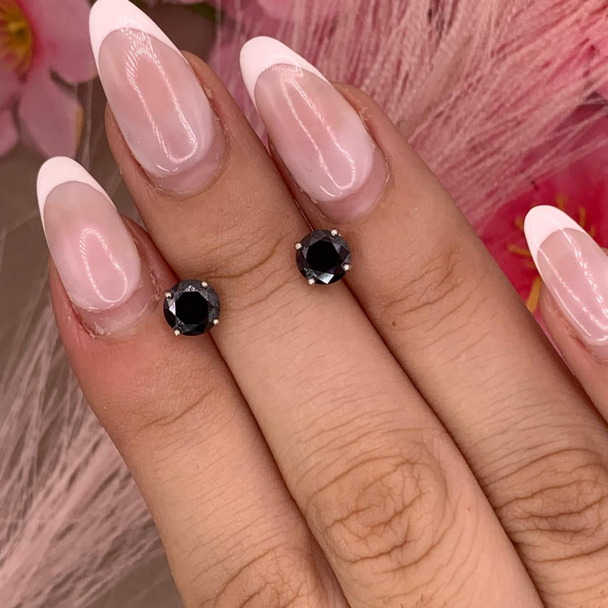 Orecchini m Black 6 mm