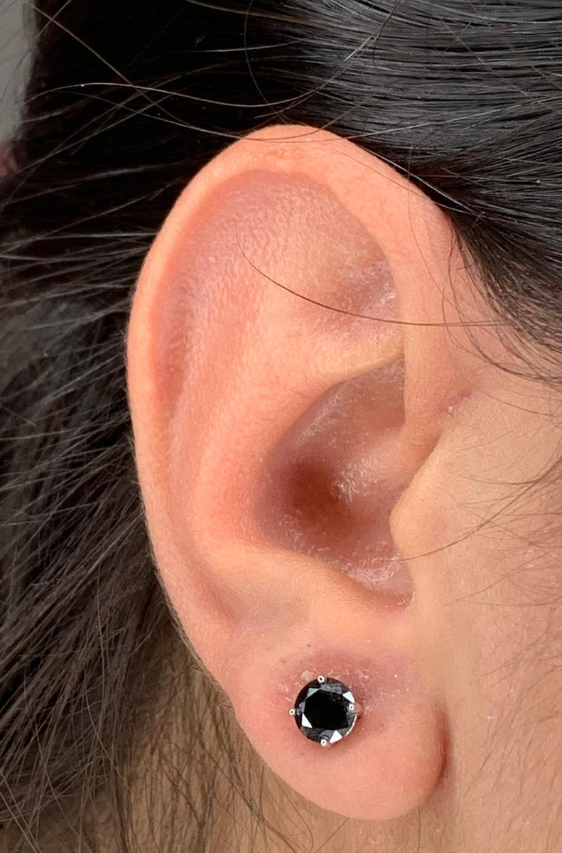 Orecchini m Black 6 mm