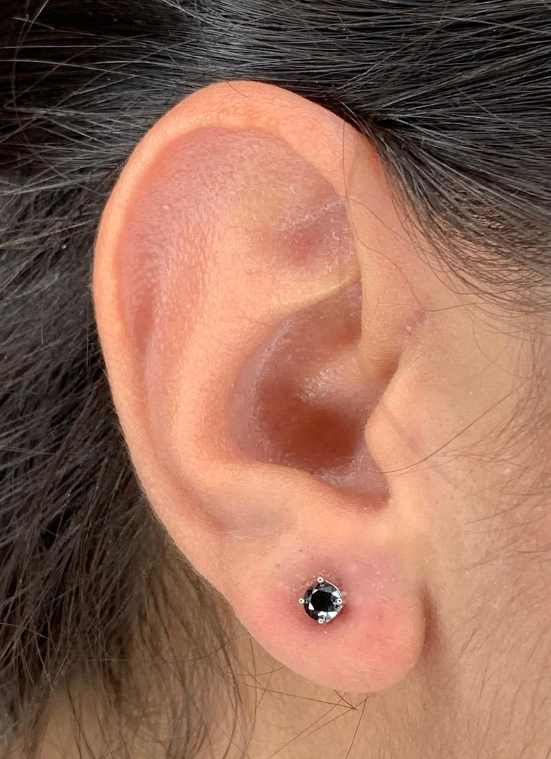 Orecchini m Black 4 mm