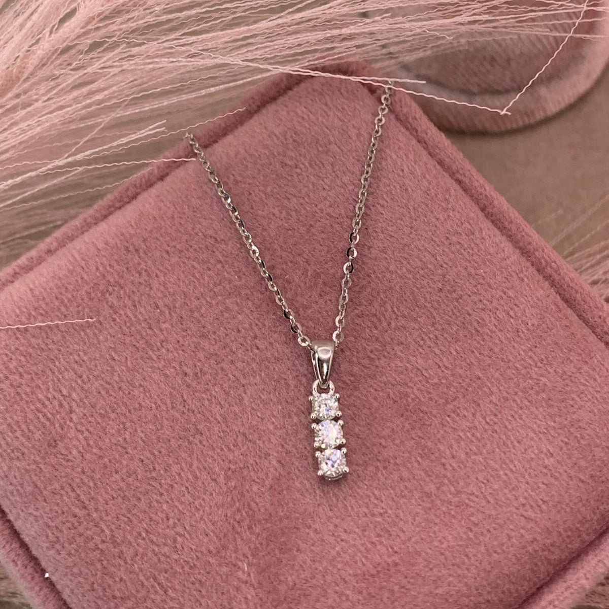 Collana m tris