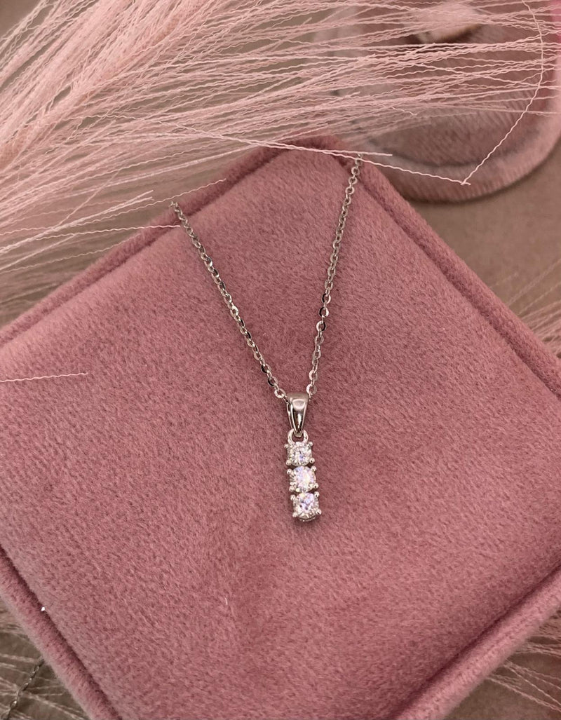 Collana m tris