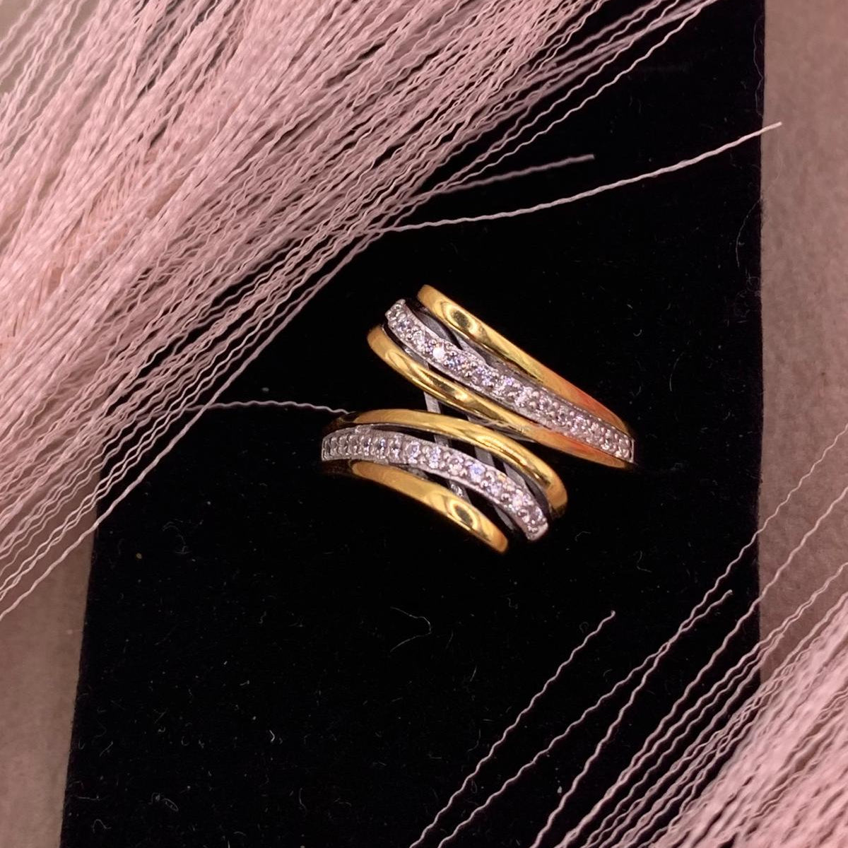 Anello abbraccio bicolore
