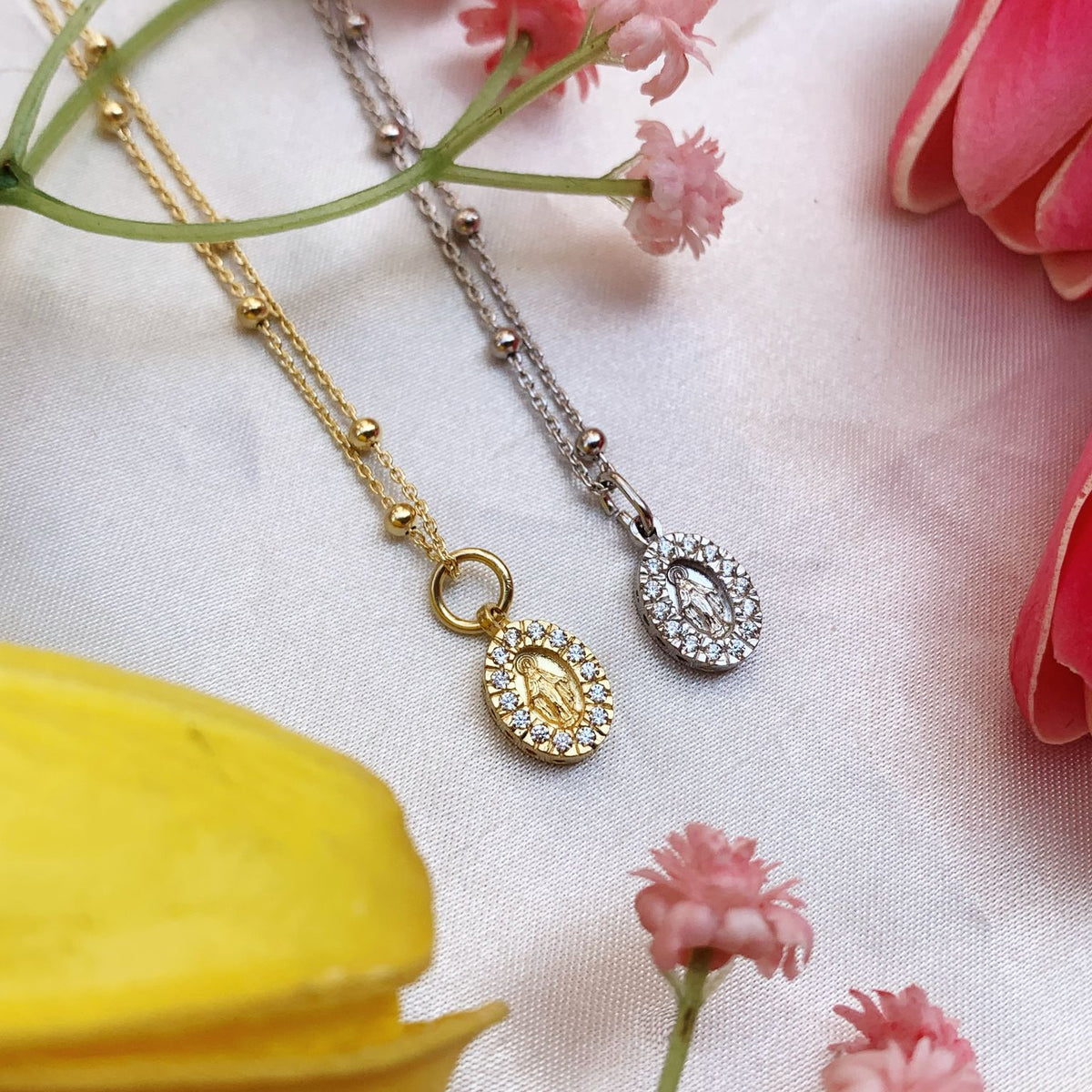 Collana madonnina zirconata
