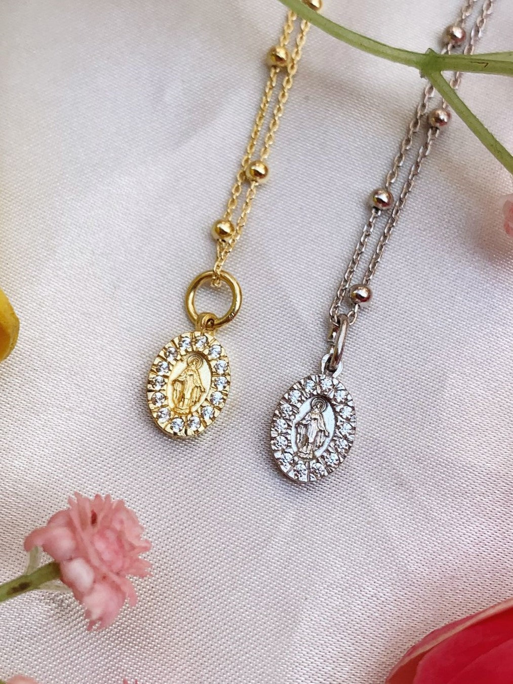 Collana madonnina zirconata