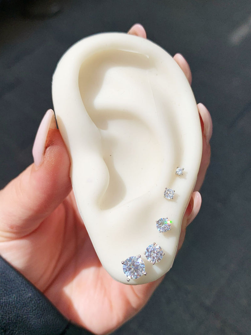 Orecchini punto luce