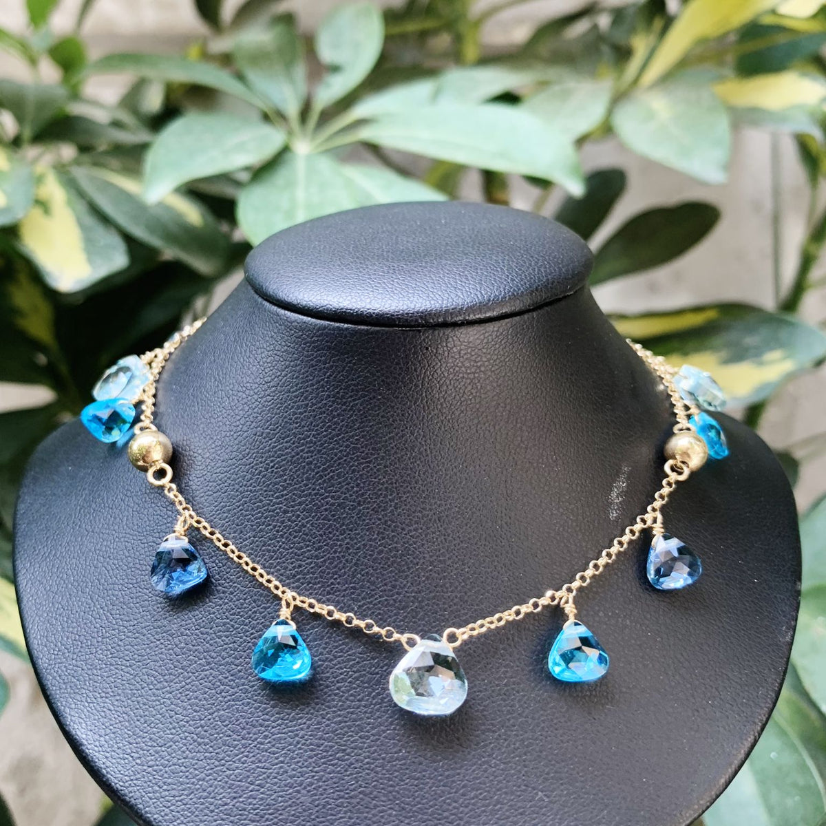 Collana cristallina