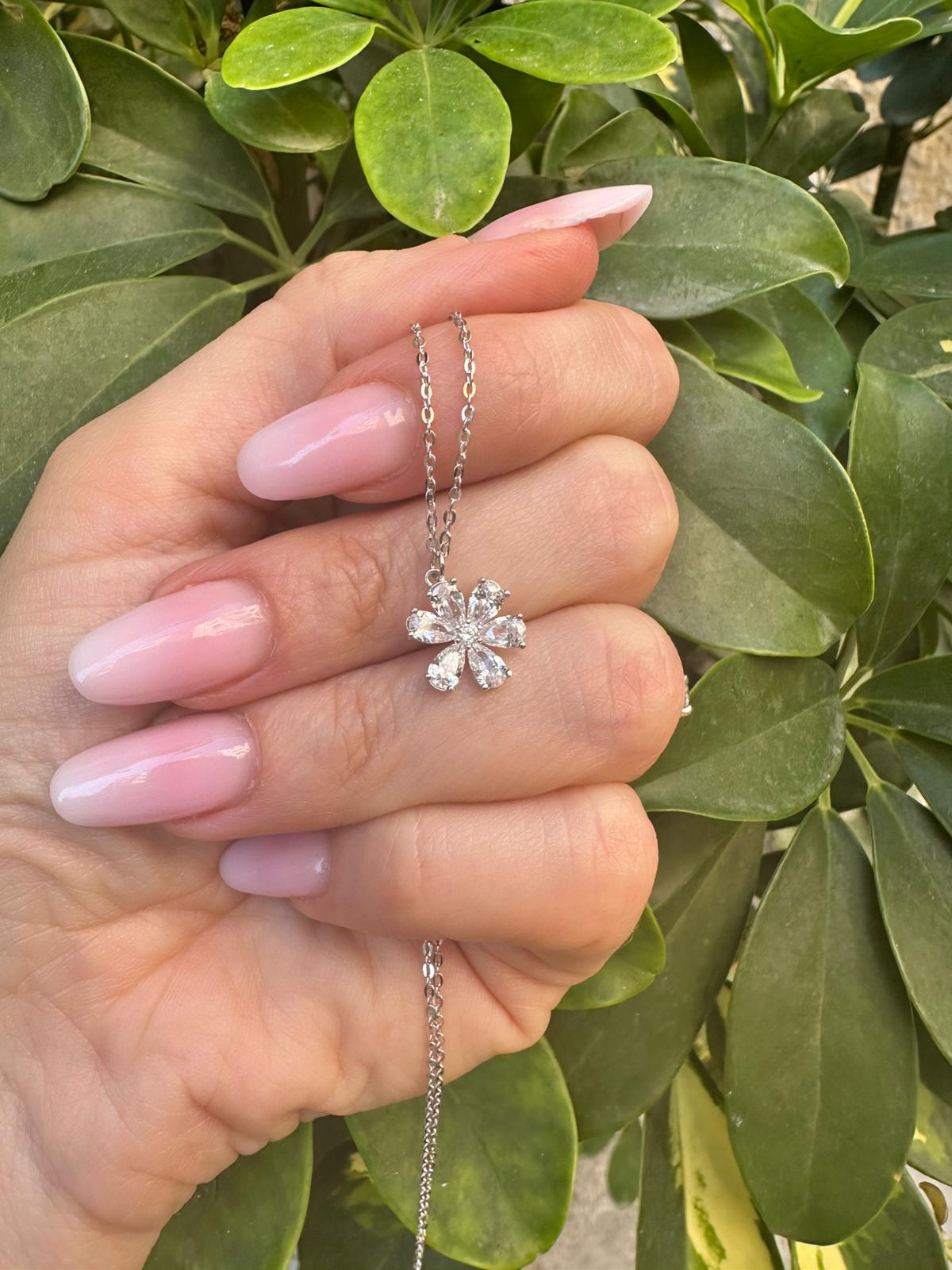 Collana fiorellio
