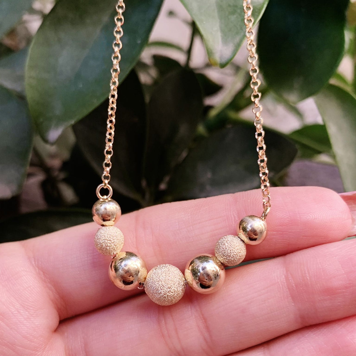 Collane sfere gold