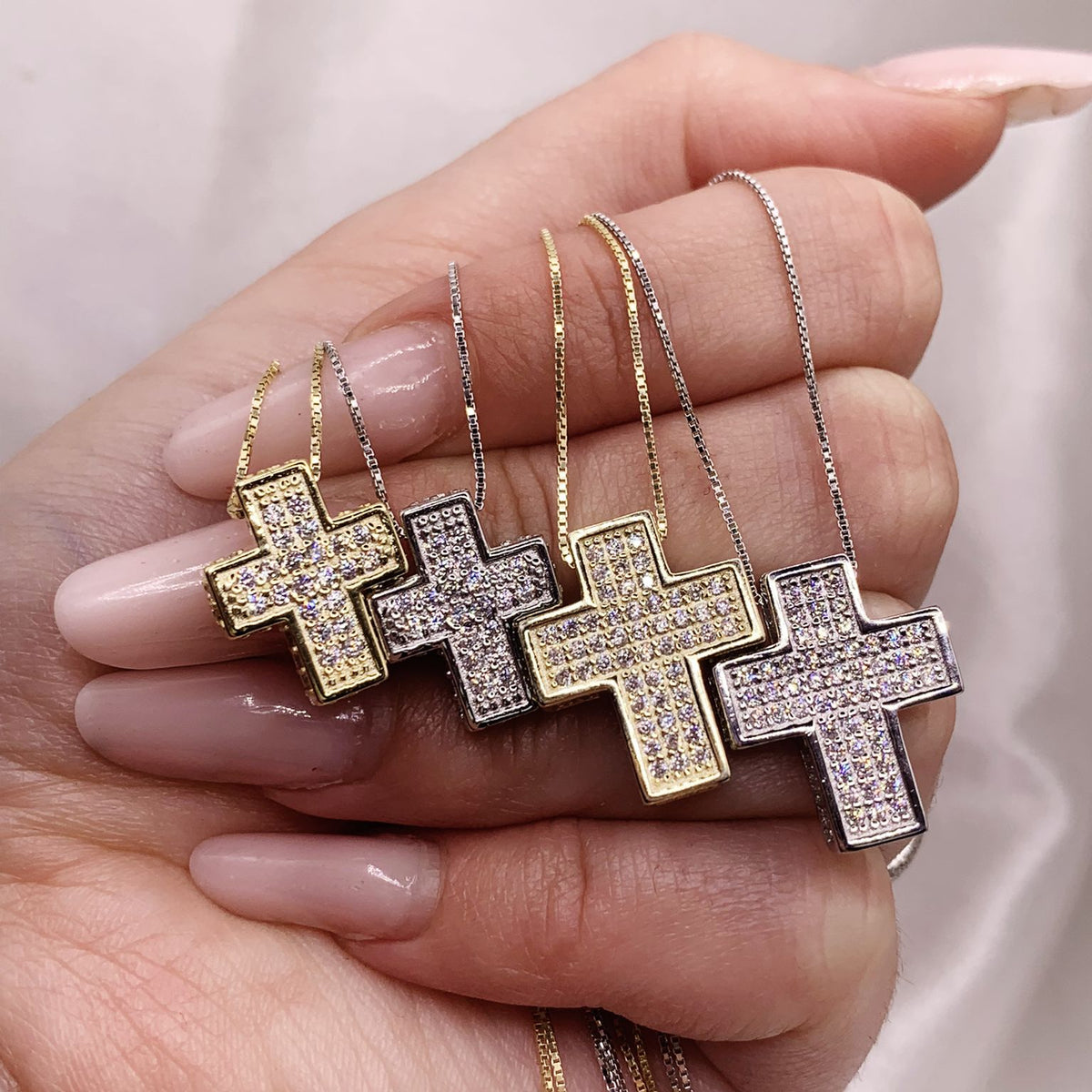 Collana croce salvini