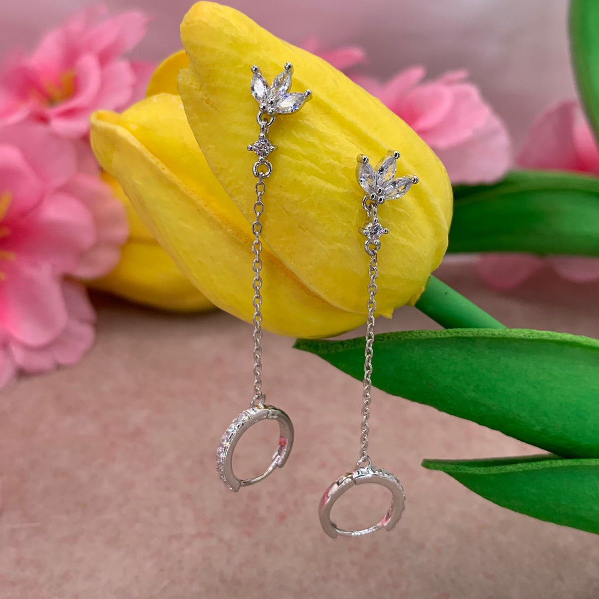 Orecchini chain flower