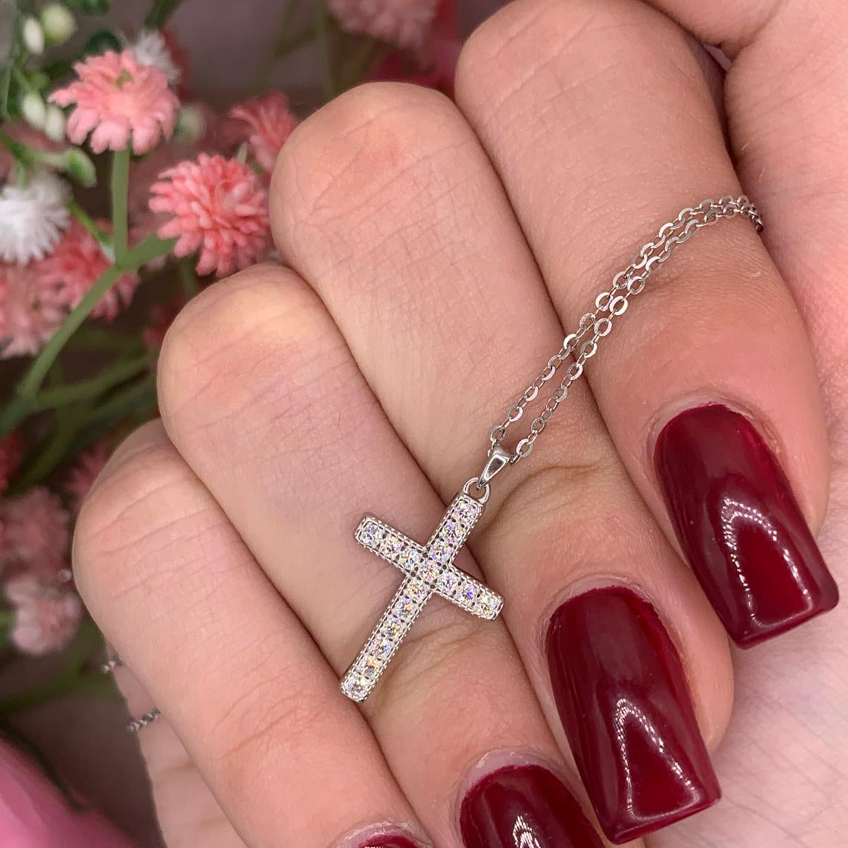 Collana M croce