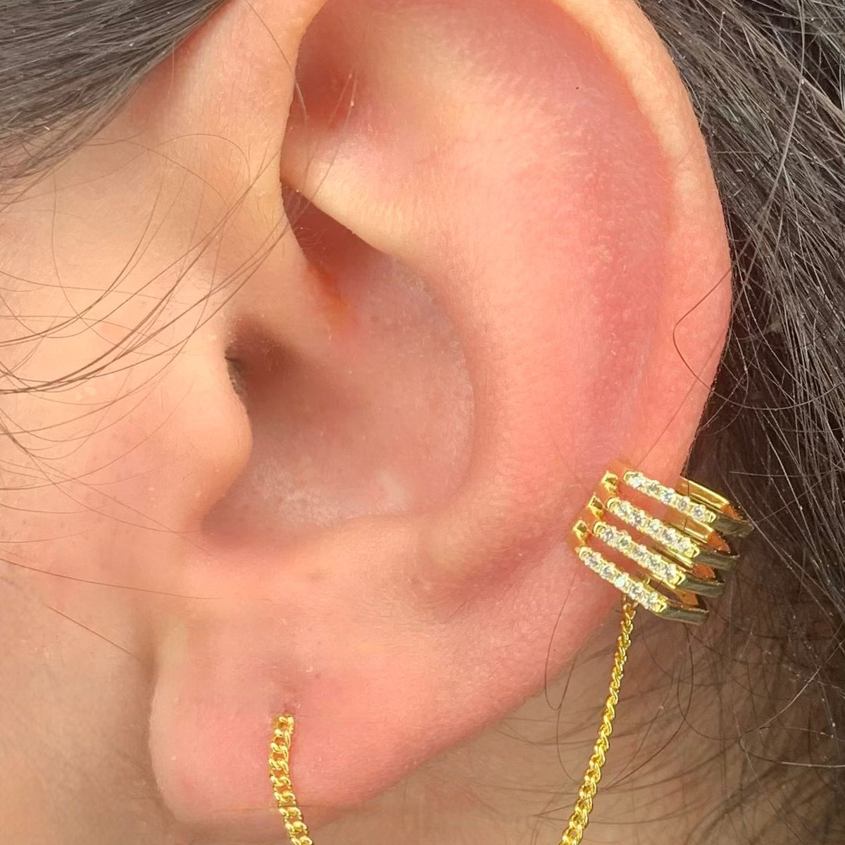 Earcuff strong