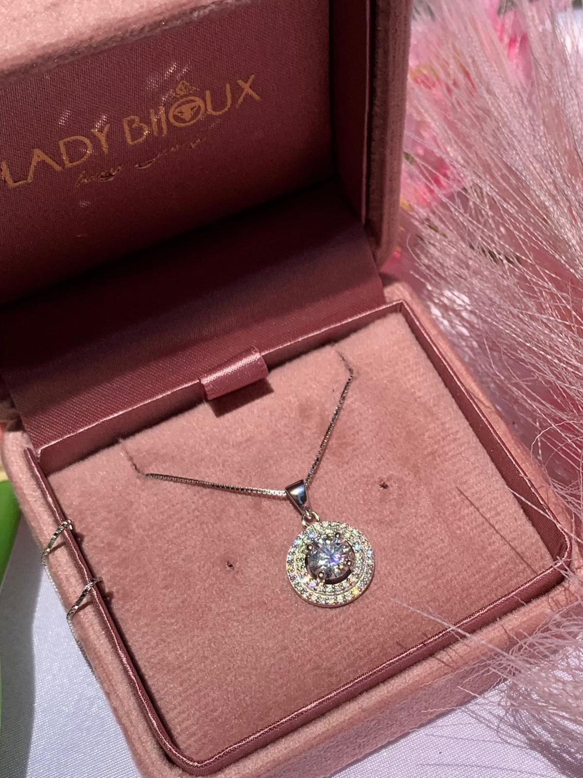 Collana m cerchio