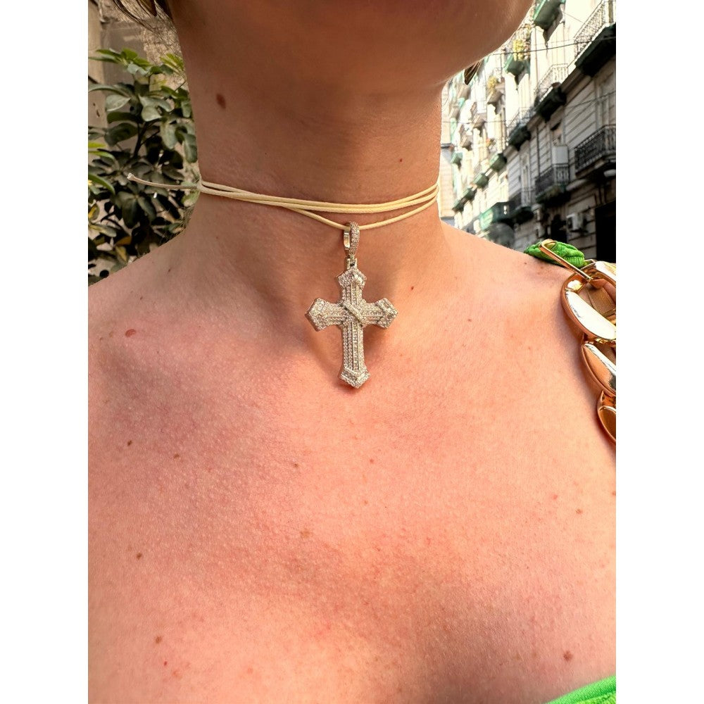 chocker geolier