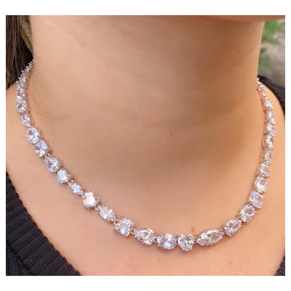 collana chandelier