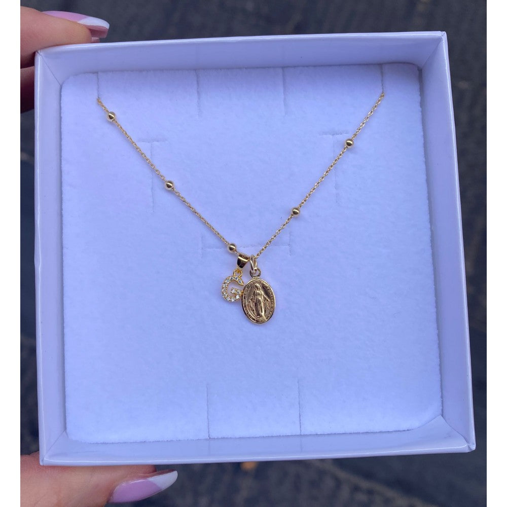 Collana madonnina e iniziale