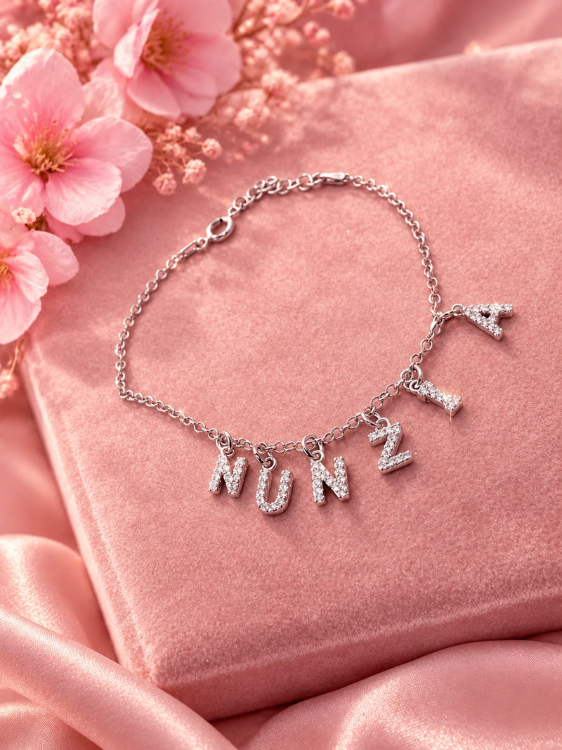 Bracciale lettere pendenti